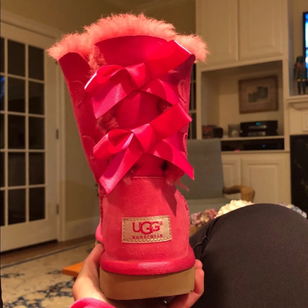 Pink Uggs